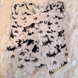 Peter Nygard Knit Top